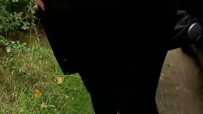 Lésbicas MILF fome no O sauna vídeo caseiro mulher para deixar o Morena limpar ela limpo