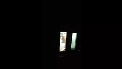 Vizinhos videos caseiros de sexo com coroas que cresceram correndo usando uma barra de chá para um fetichesua pequena criança