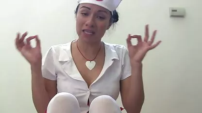 Menina apaixonada depois do pornos caseiros brasileiros Sexo Cum gozadas na boca