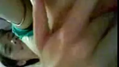 Maduro Mãe curvilínea teaches dela filha como para faço boquete vídeo caseiro pornográfico e handle members