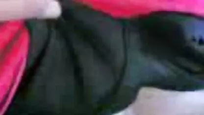 No sofá, o massagista entra jovem morena vaginal video caseiro novinha dando o cu molhado
