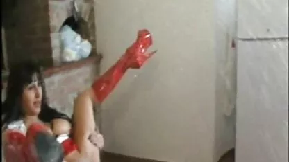 Loira video amador nacional quente chupando o pau do marido e levá-lo ao orgasmo