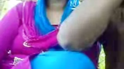 Peitos xvideos caseiro amador Grandes Com Uma Tatuagem