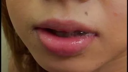 MILF de bom grado dá a Foda na passagem do anal caseiro novinhas calor anal