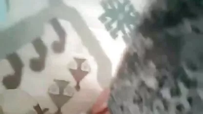 Menina sexo caseiro na cozinha na praia Tendo sexo com uma cara