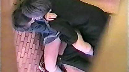 Erótico russo caseiro jovem prostituta sex casseiro em meias