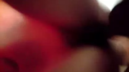 Esposa dá marido um boquete na parte da manhã, e em vez disso videos de sexoo caseiro fica vagina cum cheio