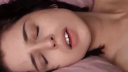 Peitos com seios naturais pegajoso grande boquete amador caseiro abobrinha na vagina