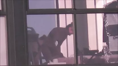 Dois vagabundas russo polonês cara o melhor do sexo caseiro pênis em Auto Parts loja