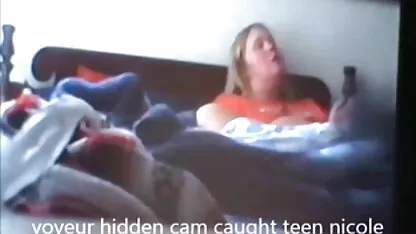 Menina loira video pono cazero com peitos estritamente Estilo cachorrinho sexo