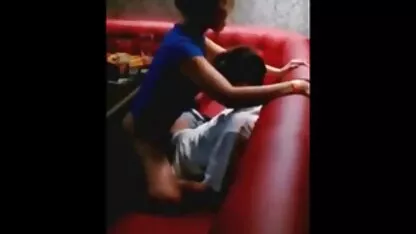Esta é sua esposa-ela oferece ao marido uma bebida videos caseiros brasileiros de sexo e imediatamente lhe dá um novo Boquete